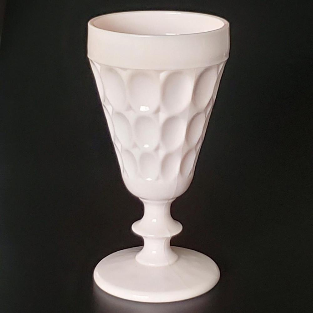 1950s (1) "Shell Pink Milk Glass" 6 3/8" Water Goblet by Jeannette - Picture 9 of 9